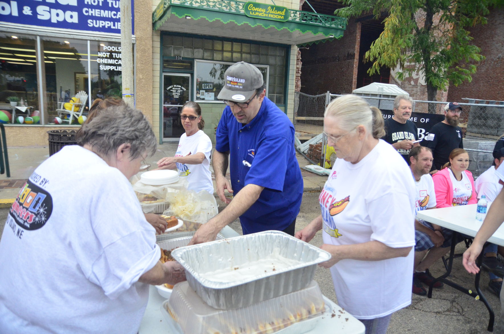 6-22-19 Coney Dog Contest (12).JPG